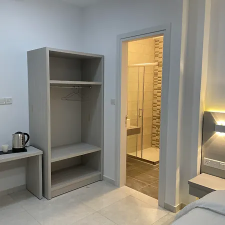 La Veranda Hotel 3*