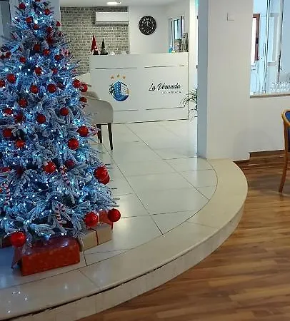 فندق La Veranda 3*