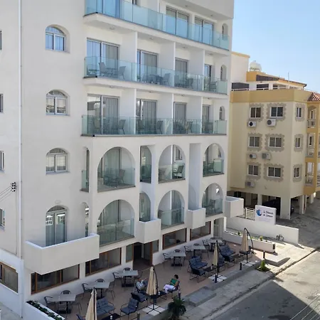 Hotel La Veranda Larnaca