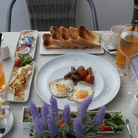 La Veranda Hotel 3*